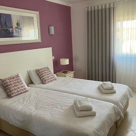 Apartamento Vila Marachique アルヴォル エクステリア 写真