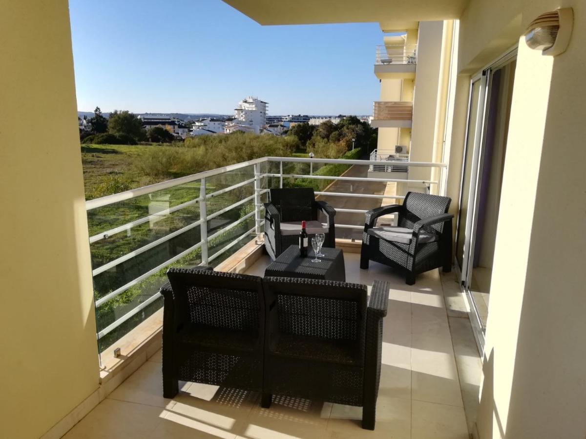 Apartamento Vila Marachique アルヴォル エクステリア 写真