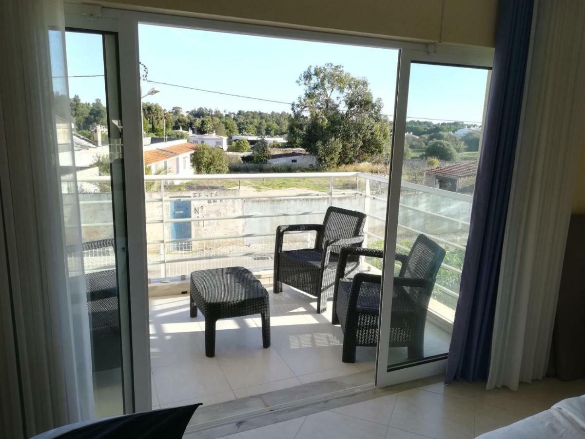 Apartamento Vila Marachique アルヴォル エクステリア 写真